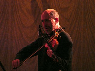 <span class="mw-page-title-main">Matt Glaser</span> American bluegrass and jazz violinist