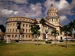 HAVANA CUBA DEC 2010 (5246118337).jpg