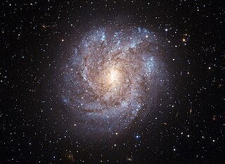 <span class="mw-page-title-main">NGC 2082</span> Spiral galaxy in the constellation Dorado