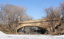 Colorado Street Bridge, an example of a false skew arch Colostbridge-b.jpg