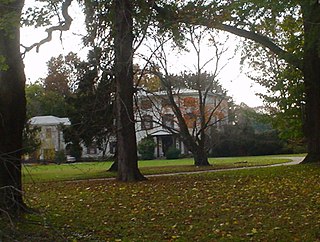 <span class="mw-page-title-main">Glenays</span> Historic house in Pennsylvania, United States