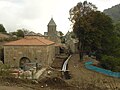 English: Western view (from left to right): refectory, Surp Astvatsatsin, Surp Stepanos, Surp Grigor, gavit. Français : Vue depuis l'ouest (de gauche à droite) : réfectoire, Sourp Astvatsatsin, Sourp Stepanos, Sourp Grigor, gavit.