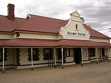 Flinders Ranges Visitor Information Centre, located in Quorn station, together with the Pichi Richi Railway Museum, souvenir shop & ticket office. Quorn-Railway-Station.JPG