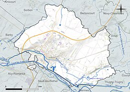 Carte en couleur présentant le réseau hydrographique de la commune