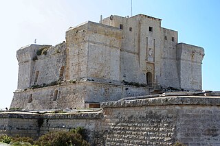 <span class="mw-page-title-main">Fort San Lucian</span> Large bastioned watchtower and polygonal fort in Marsaxlokk, Malta