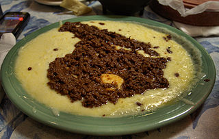 <span class="mw-page-title-main">Queso flameado</span> Dish of hot melted cheese and spicy chorizo