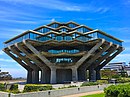 Geisel Library 01.jpg