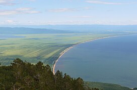 Rivage du golfe de Bargouzine, parc national Transbaïkal.