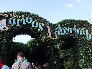 <span class="mw-page-title-main">Alice's Curious Labyrinth</span> Attraction at Disneyland Paris