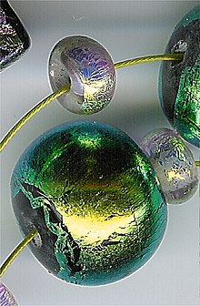 Lampworked dichroic glass bead Dichroicclose.jpg