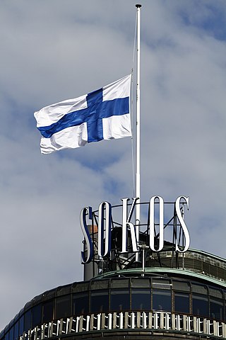 <span class="mw-page-title-main">Half-mast</span> Flag flying below the summit of a ship mast, a pole on land, or a pole on a building