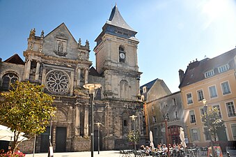 聖雷米教堂（法語：Église Saint-Rémy de Dieppe）