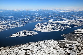 <span class="mw-page-title-main">Mjøsa</span> Largest lake in Norway