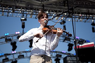 <span class="mw-page-title-main">Owen Pallett</span> Canadian composer, violinist, keyboardist, and vocalist