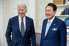 President Biden and South Korean President Yoon Suk-yeol P20230426AS-1768.jpg