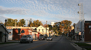 <span class="mw-page-title-main">Syracuse, Indiana</span> Town in Indiana, United States