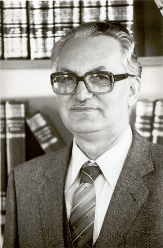 <span class="mw-page-title-main">Božidar Vidoeski</span> Macedonian linguist (1920–1998)