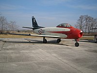 Un F-86 dei "Cavallini Rampanti" del 4º Stormo dell'Aeronautica Militare