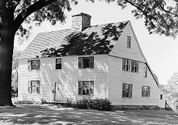 Comfort Starr House (en), construite vers 1645 à Guilford (Connecticut).