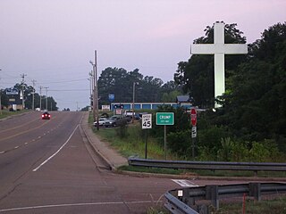 <span class="mw-page-title-main">Crump, Tennessee</span> City in Tennessee, United States