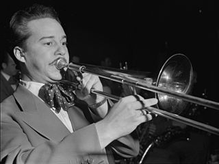 <span class="mw-page-title-main">Eddie Bert</span> American jazz trombonist