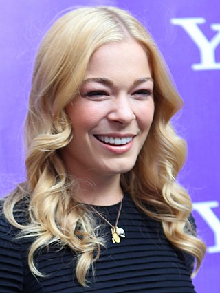 <span class="mw-page-title-main">LeAnn Rimes</span> American singer (born 1982)