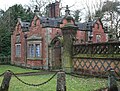 Dorfold Hall gatelodge