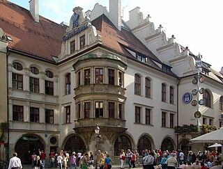 <span class="mw-page-title-main">Hofbräuhaus am Platzl</span> Beer hall in the city center of Munich, Bavaria, Germany