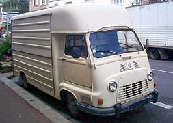 Renault Estafette with tall box body