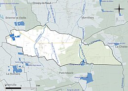 Carte en couleur présentant le réseau hydrographique de la commune