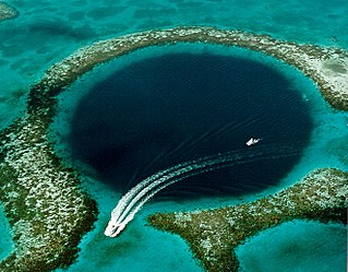 <span class="mw-page-title-main">Great Blue Hole</span> Marine sinkhole off the coast of Belize