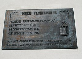 Plaquette op het Heer Florenshuis in Deventer