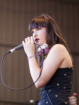 <span class="mw-page-title-main">Lisa Mitchell</span> Australian musician, singer-songwriter (born 1990)