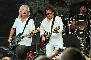 <span class="mw-page-title-main">Smokie (band)</span> English rock band