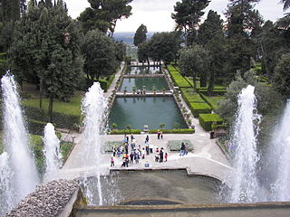 <span class="mw-page-title-main">Italian garden</span> Style of garden based on symmetry and ample water features