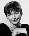 Shirley MacLaine in 1960 geboren op 24 april 1934