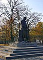 English: Jozef Piłsudski Monument at the Belweder Polski: Pomnik Jozefa Piłsudskiego przed Belwederem