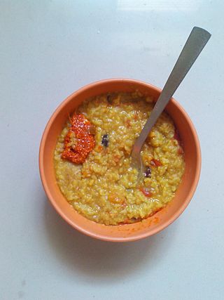 <span class="mw-page-title-main">Khichdi (dish)</span> South Asian rice and lentil dish