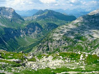 <span class="mw-page-title-main">Lechquellen Mountains</span> Mountain group in Austria