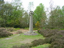 Celtic cross on Gibbet Hill.JPG