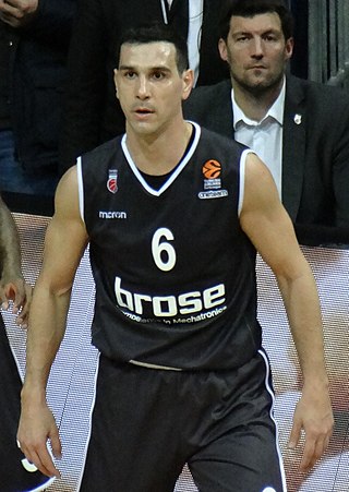 <span class="mw-page-title-main">Nikos Zisis</span> Greek basketball player