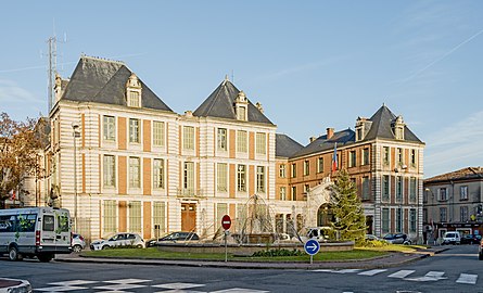  "La préfecture".