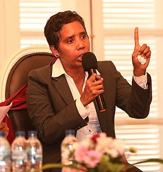 <span class="mw-page-title-main">Bella Galhos</span> Translator, presidential advisor and human rights activist from East Timorese