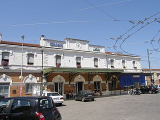 <span class="mw-page-title-main">Chieti railway station</span> Railway station in Chieti, Italy