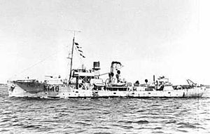 HMCS Amherst.jpg