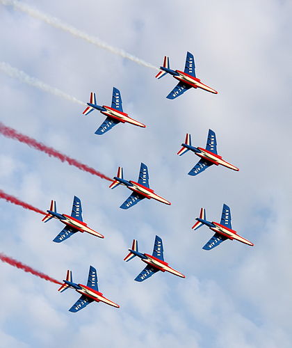 Пилотажная группа Patrouille de France на авиашоу в Польше