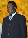 Pelé (1940-) o Atleta do Século e tricampeão do mundo de futebol.