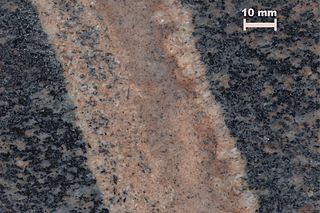 <span class="mw-page-title-main">Aplite</span> Fine-grained intrusive igneous rock type similar to granite