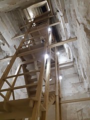 Vertical passage to the interior of the pyramid
