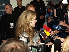 Emmelie de Forest at the winners press conference 02.jpg